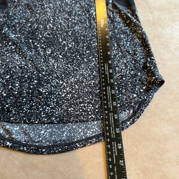 Lululemon Sculpt Tank II Splatter Black and White Racerback Tank • size small - Picture 7 of 10